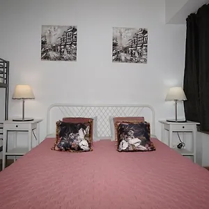 Brial 2 Bedrooms, Appartamento Anversa